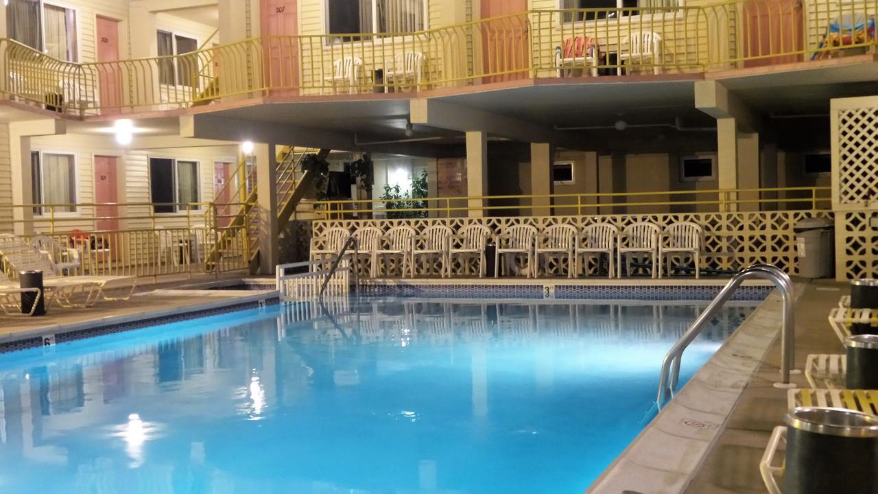 Golden Rail Motel ノース・ワイルドウッド エクステリア 写真
